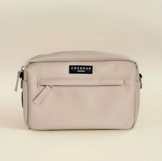 Cocopup London -🤎Dog Walking Bag - Caramel Latte